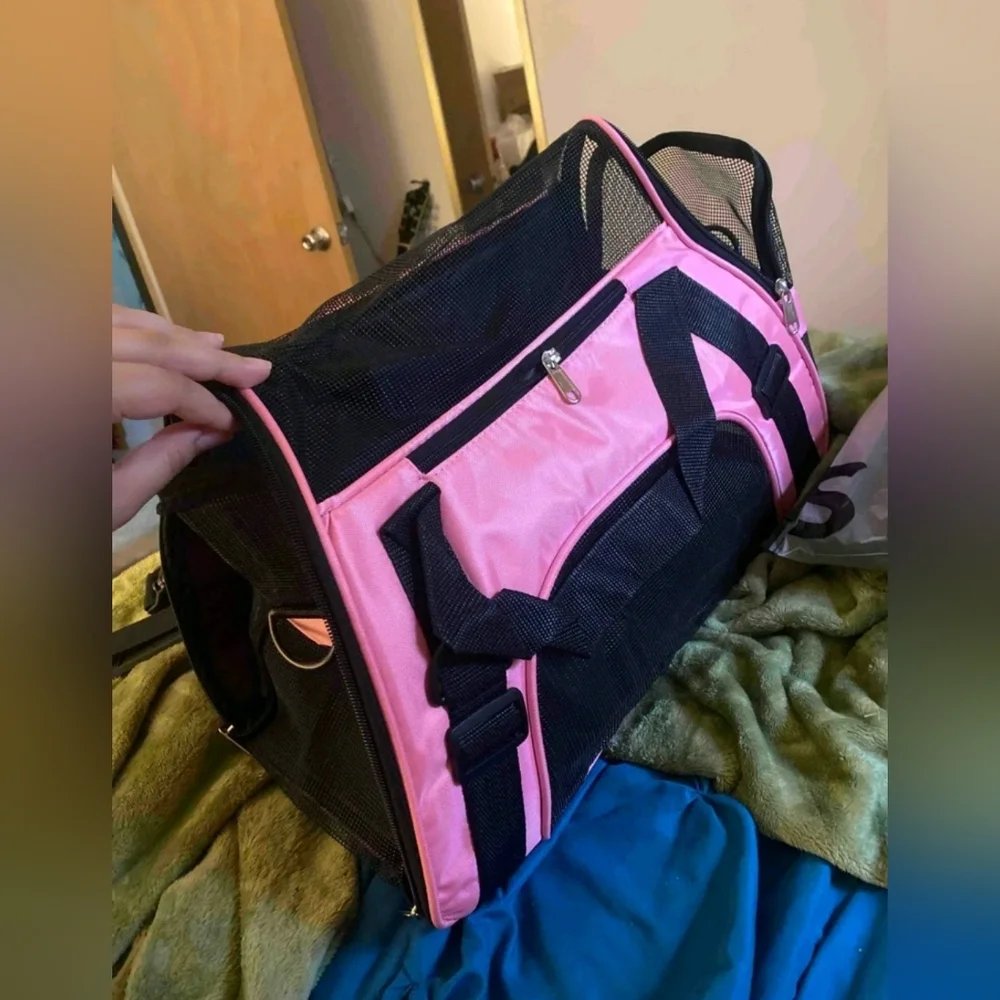 NEW Pink Foldable Pet Carrier